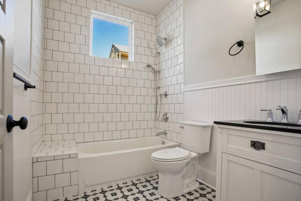 Holiday home La Belle Veranda Villa- 3queenbeds/2baths Sleeps 6-8 New Orleans