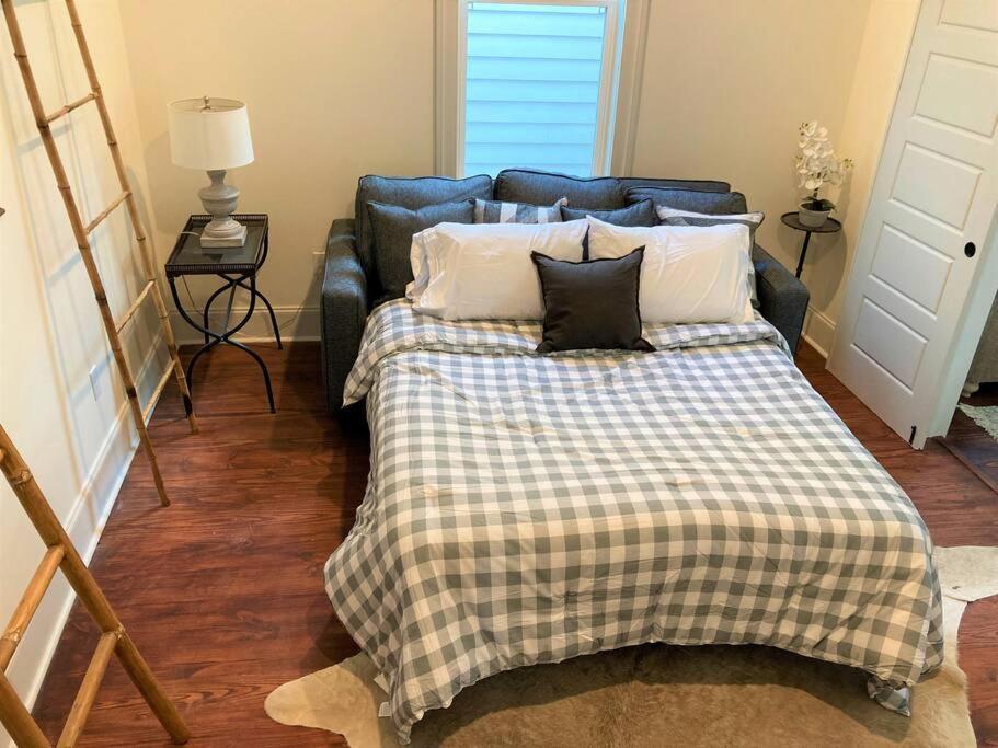La Belle Veranda Villa- 3queenbeds/2baths Sleeps 6-8 Ferienhaus