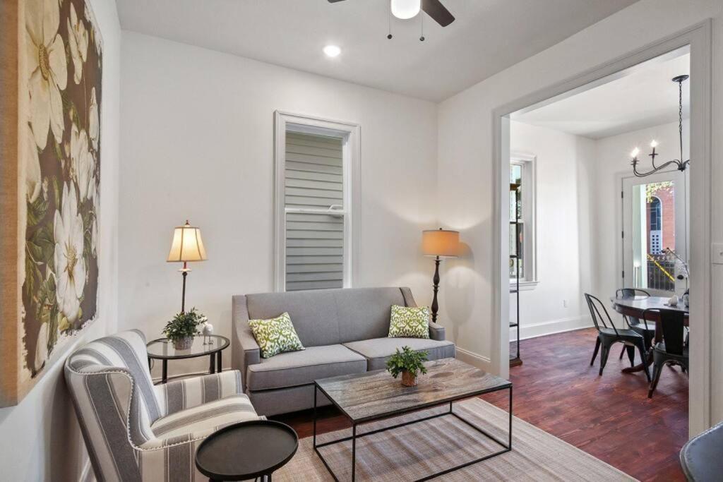 La Belle Veranda Villa- 3queenbeds/2baths Sleeps 6-8 * New Orleans